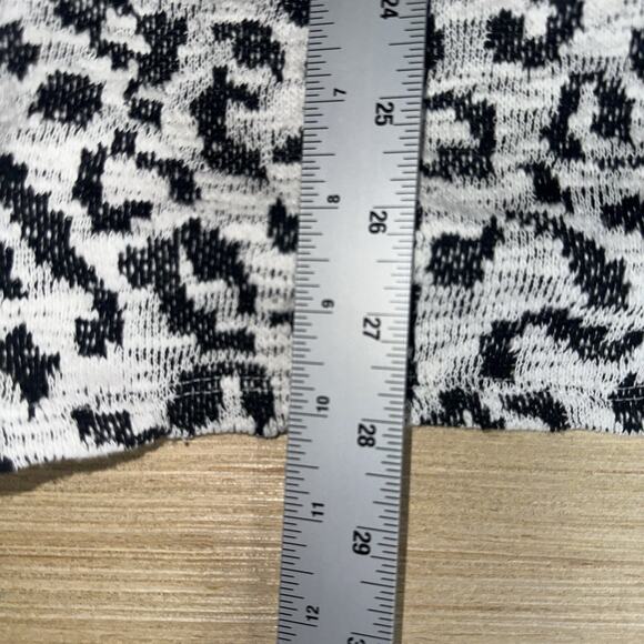 Bobeau Open Front Leopard Print Cardigan Sweater 2X Gray Black Knit Pockets - Picture 9 of 11